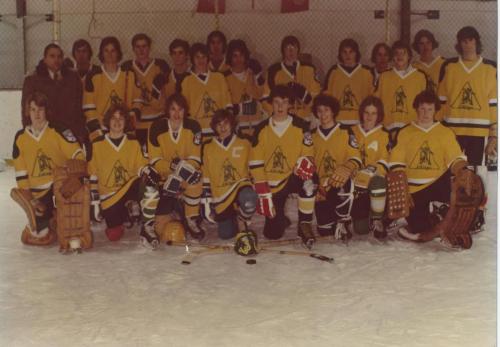 1976-Varsity-Team-Photo